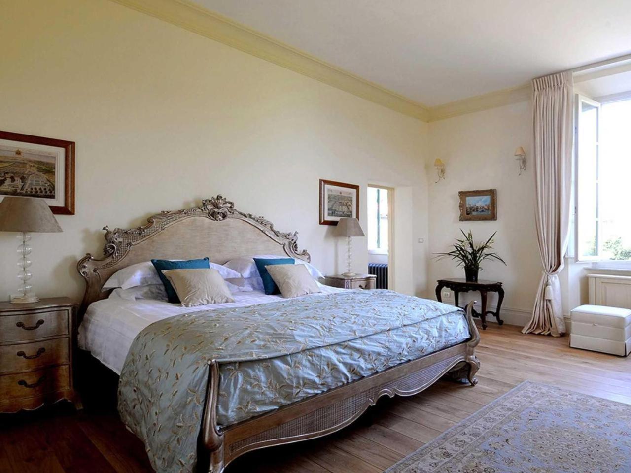 Hotel Villa Casanova ลุคคา ภายนอก รูปภาพ