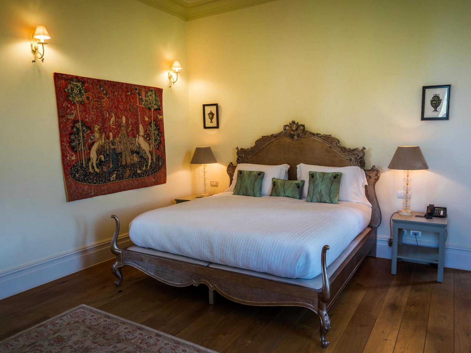 Hotel Villa Casanova ลุคคา ภายนอก รูปภาพ
