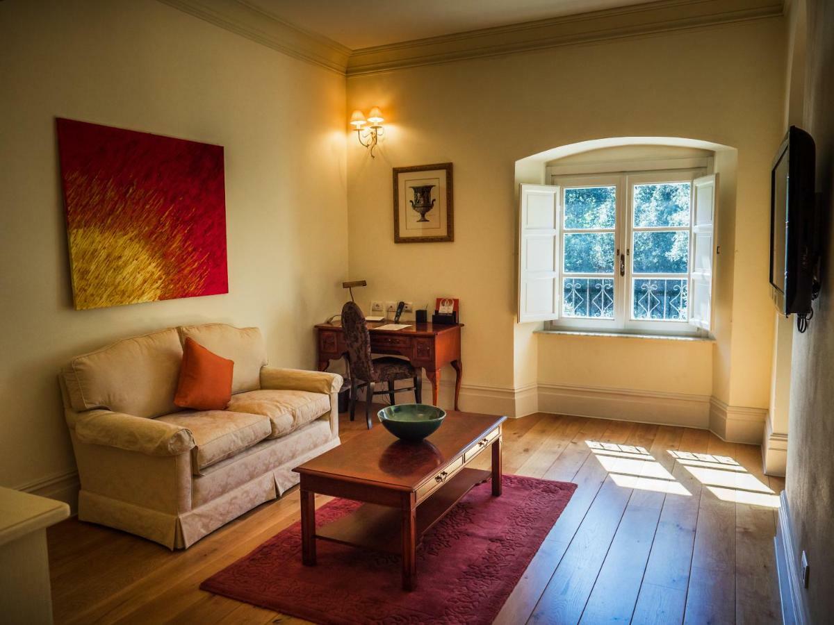 Hotel Villa Casanova ลุคคา ภายนอก รูปภาพ